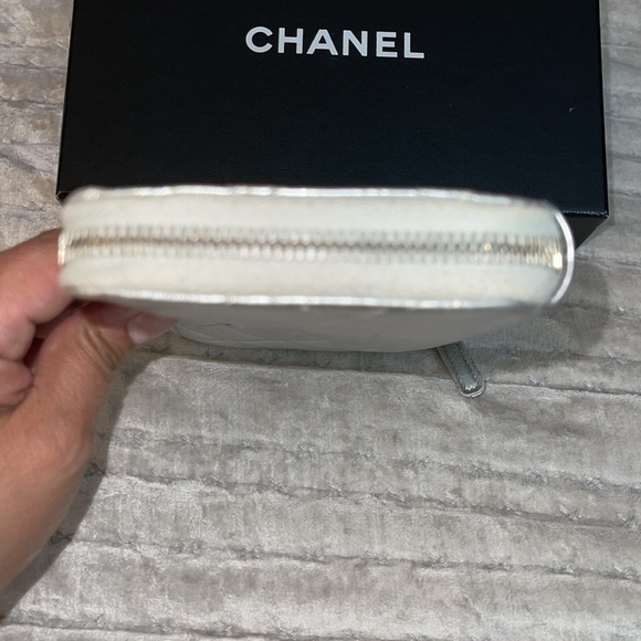 Preloved Chanel silver wallet great condition has some scuff marks . - Picture 6 of 14